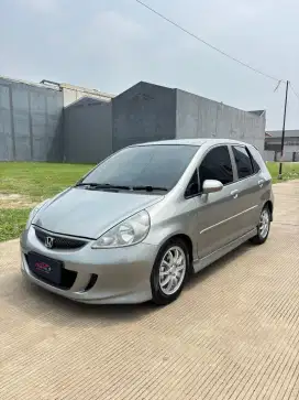 Mobil bekas Honda Jazz VTEC matic 2008 murah