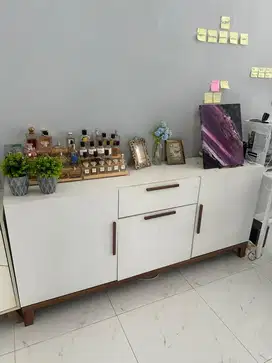 Bufet meja TV 180cm