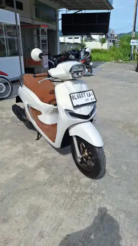 HONDA STYLO ABS