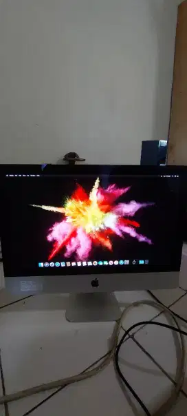 iMac 21,5 Inci Core i5 2017 8/1TB