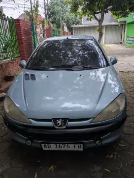 Dijual Peugeot 206