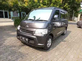 Daihatsu Grandmax Minibus 1.5 D PS 2021 Grey