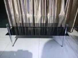 Meja tamu informa