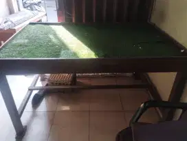Di Jual meja untuk berjualan telur,kayu sangat bagus dan kuat
