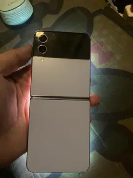 samsung Zflip 4 8/512