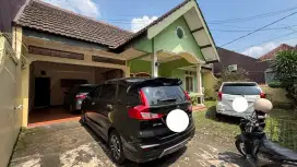 Rumah nyaman asri strategis bebas banjir bonus paviliun