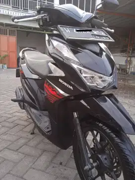 Bismillah jual Honda beat 2022 istimewa tgn pertama komplet dan hidup