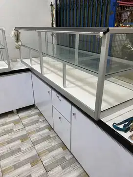 Dijual ceoat BU perlengkapan usaha  warteg kondisi bagus