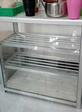 Etalase kaca utk usaha