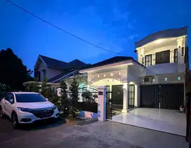 Rumah Baru dan Siap Huni di Poligon