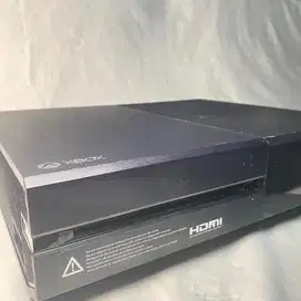 For Sale : XBOX ONE FAT 1TB Kondisi Mulus Jarang Pakai.