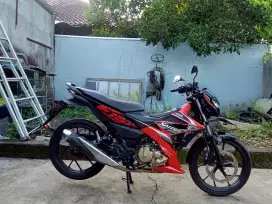 Suzuki satria injeksi