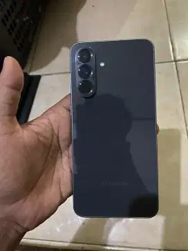 Samsung A56 8/256 $