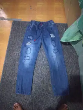 Celana jeans anak bekas merk ria jaya