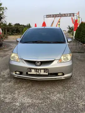 Sedan 2004 honda city mulus gak ragat
