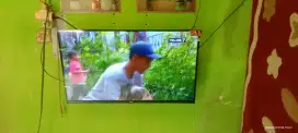 Televisi TCL 32in