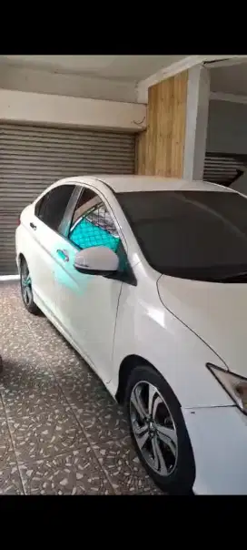 Jual mobil Honda Civic 2015
