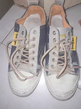sepatu pria uk 42