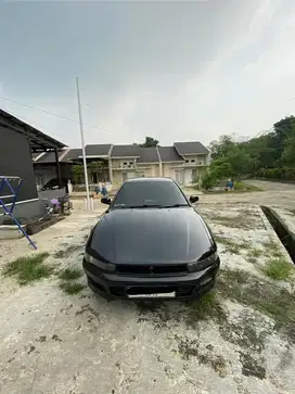 Mitsubishi GALANT V6 - Hiu