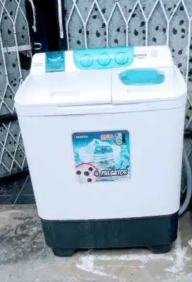 Mesin cuci Denpoo 8.9 kg