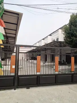 DP 0% New Cluster 2lantai Mewah Garasi 2mobil One Gate System