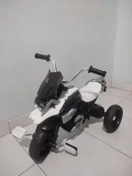 Di jual sepeda motor anak anak