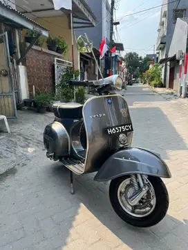 Vespa sprint veloce 76
