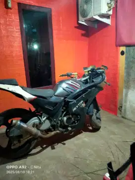 Dijual thunder custom 2011