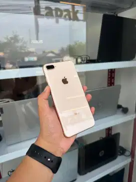 IPHONE 8 PLUS 64GB BH 92% JARINGAN PERMANEN