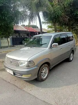 Toyota Kijang Krista Diesel 2.4 D. 2002