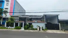 Dijual Rumah Dapat digunakan sebagai tempat usaha atau kantor
