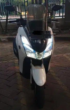 Yamaha Lexi 125