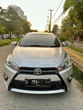 TOYOTA YARIS 2015