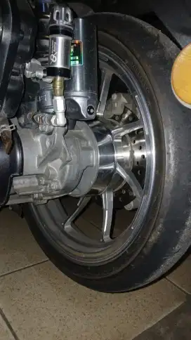 VELG DELKEVIC M8 R14