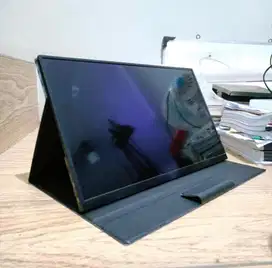 Portable Monitor Merk EOS Like New