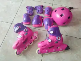 Sepatu Roda Anak Oxelo Pink Ungu Size 30-32 + Bonus Pelindung Lengkap