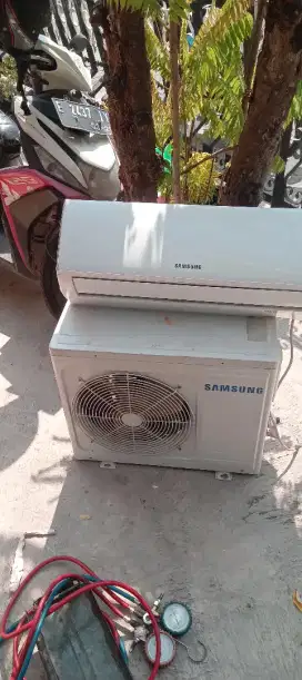 Dijual AC samsung 1/2 pk
