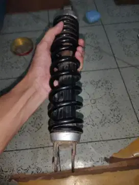 Shock belakang vario 125 kzr