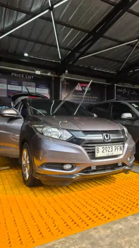 Hrv tipe S 2018 Kaki Fresh