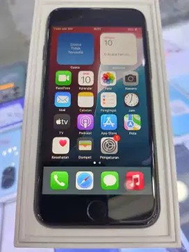 iPhone SE 3 64GB, iBox, mulus like new