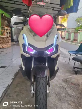 Jual ADV 160 Tipe CBS , tahun 2023