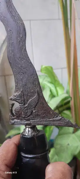 Keris garuda luk 11
