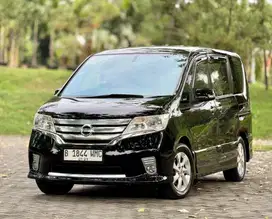 DP 4 jt! Nissan Serena HWS Matic 2013 Antik Spt Baru!!