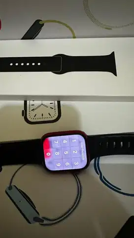 APPLE WATCH Seri 8 GPS (REd) 45MM