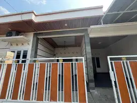 Dijual Rumah Dekat Tugu Tani Lamaran Gang Depan SMA 2 Karawang