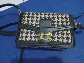 Tas wanita Slim