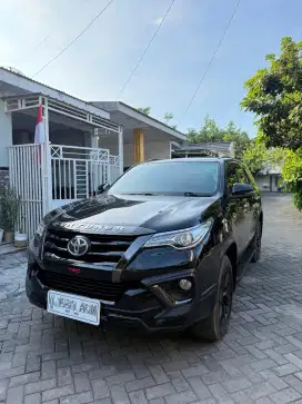 Fortuner VRZ TRD 2.4 Diesel 2019