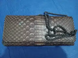Dompet wanita kulit ular