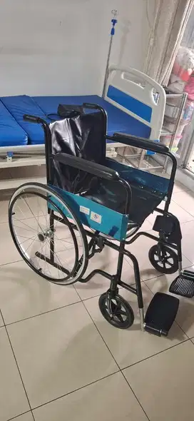 kursi roda pasien