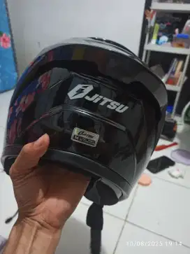 helm dan intercom